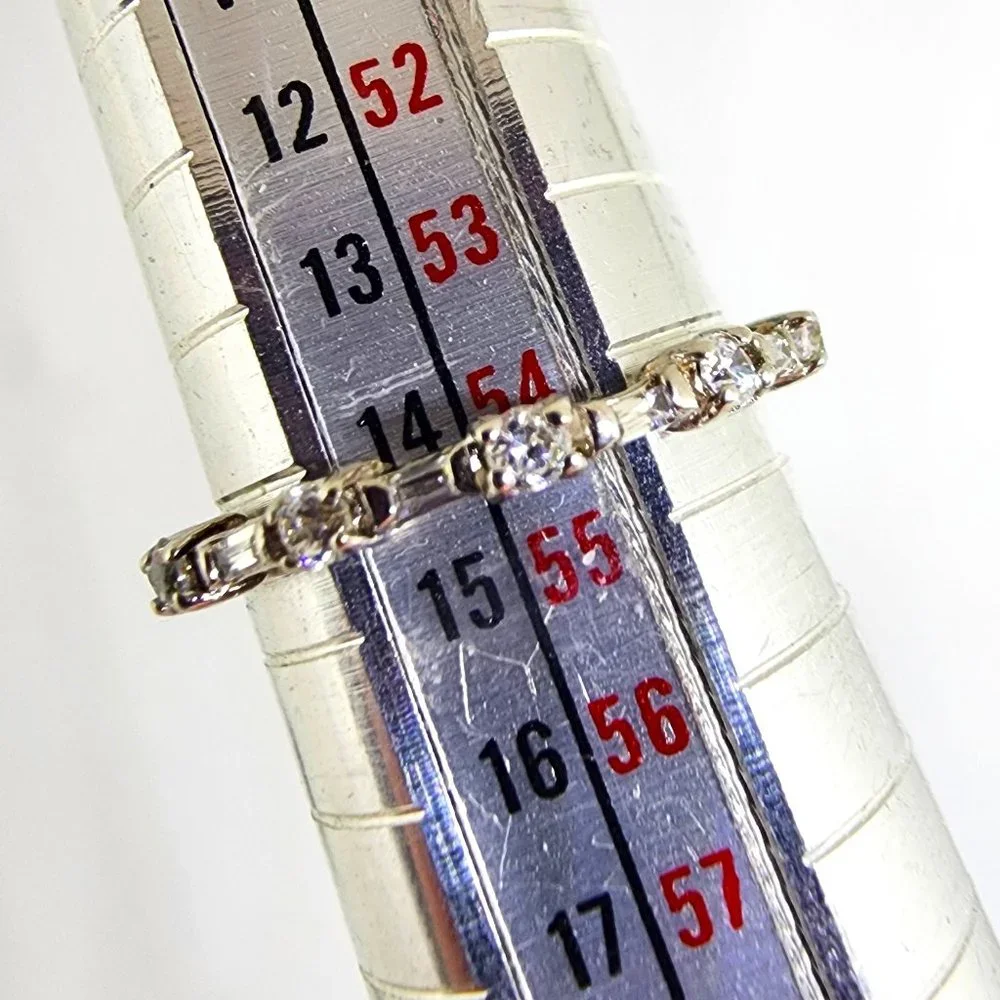 Round and Baguette Prong Set Stones Narrow Band Sterling Silver Ring SZ 7